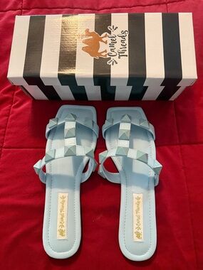 Camel Threads Women's Light Blue Stud Slide Sandals- Brand New in Box